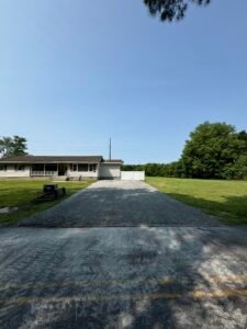 Stone driveway service